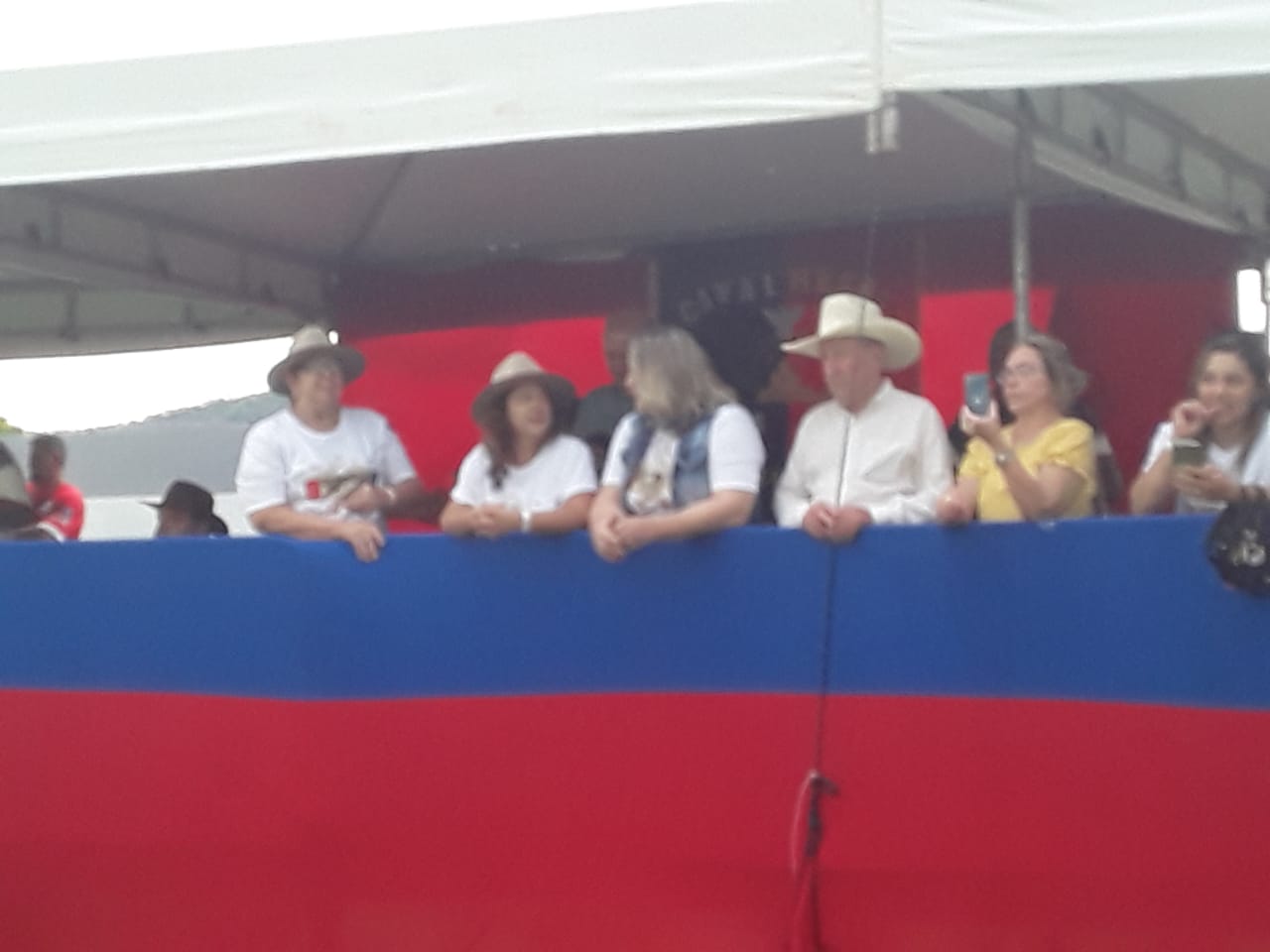 AS CAVALHADAS ( CIDADE DE GOIÁS )